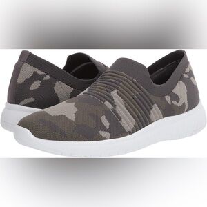 Blondo Karen Waterproof Knit Slip On Sneaker in Camo Print